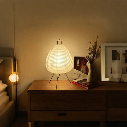 Lampe de table en papier de riz