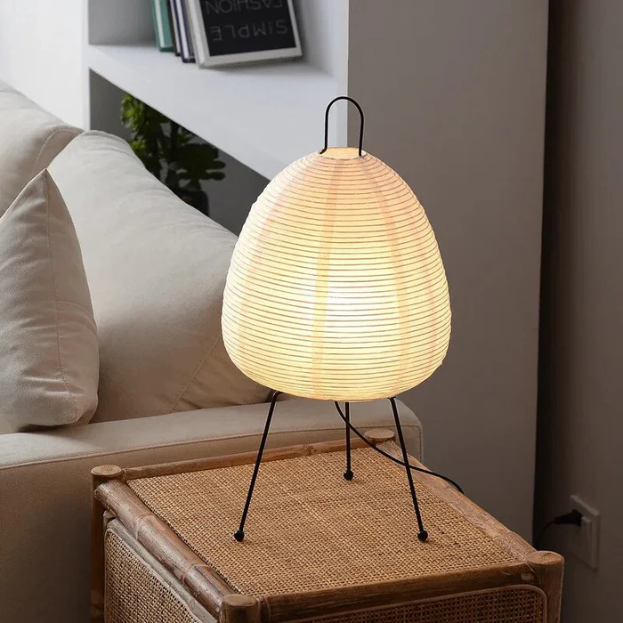 Lampe de table en papier de riz
