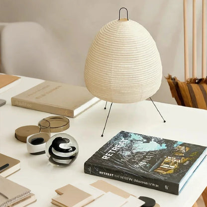 Lampe de table en papier de riz