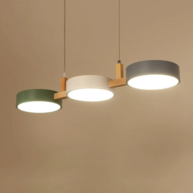 Pendante nordique moderne du cylindre en métal moderne